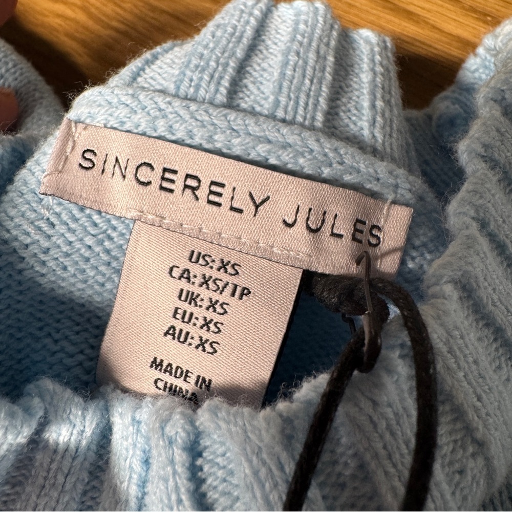 Sincerely Jules Light Blue Oui Cropped Sweater Size XS NEW WITH TAG - Picture 4 of 6